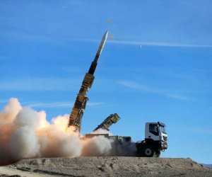 Иран может атаковать базы и корабли США