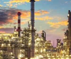 İranda Neft Emalı Zavodunda partlayış olub