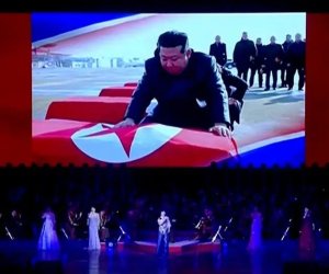 Ким Чен Ын почтила память северокорейских солдат