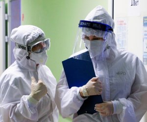 Azərbaycanda koronavirusun“omikron” ştampı yayılır