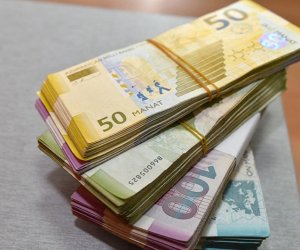 Оборот Бакинской фондовой биржи вырос более чем вдвое