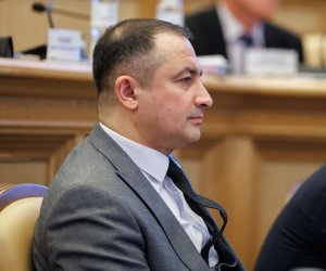 Депутата Тагизаде отстранили от должности и лишили зарплаты