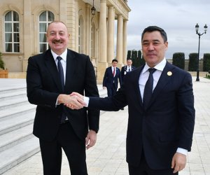 Prezidentlər Xıdırlı kəndinin 1-ci mərhələsinin açılışında iştirak edib