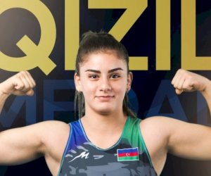 Azərbaycanlı qadın güləşçi qızıl medal qazanıb