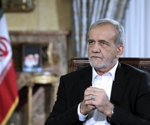 İran Prezidenti Məsud Pezeşkian Azərbaycana səfərə gəlib