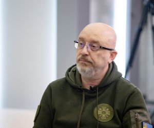 Обыски у бывшего министра обороны Украины