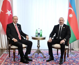 Prezident Xankəndidə Ərdoğanla görüşüb