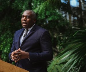 Britaniya Suriya ilə diplomatik münasibətləri bərpa edir