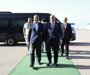 Pakistan Milli Assambleyasının sədri Azərbaycana rəsmi səfərə gəlib