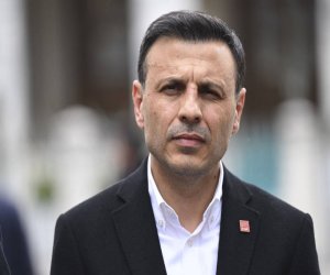CHP-nin İstanbul üzrə sədri Özgür Çelik haqqında həbs qərarı verilib