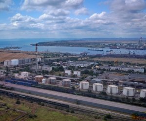 Венгрия задумалась о замене российской нефти