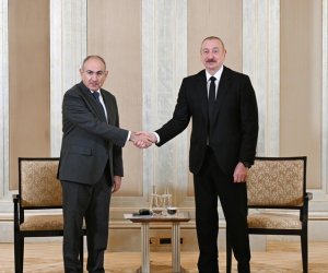 XİN Abu-Dabuidəki görüşlə bağlı açıqlama yayıb