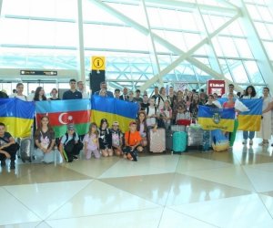 Ukraynalı uşaqlardan ibarət növbəti qrup Azərbaycana gəlib