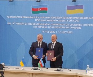 Азербайджан и Украина подписали дорожную карту