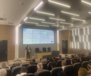 Ali məktəblərdə subbakalavrların iştirakı ilə bağlı narazılıqlar artır- Abbaszadə
