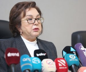 Yüksək nəticə göstərən şagirdlər arasında valideyni müəllim olanlar çoxluq təşkil edir Yüksək nəticə göstərən şagirdlər arasında valideyni müəllim olanlar çoxluq təşkil edir