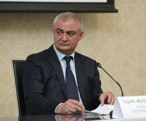 Бывшего главу Бакинского бульвара обвиняют в хищении 12 миллионов манатов
