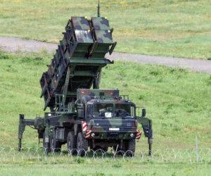 Чехия не будет покупать американское оружие для Украины