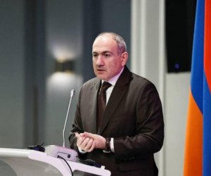 Пашинян заявил, что ему безразличны Кочарян и Саргсян