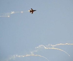 СМИ: Израиль возобновил удары по югу Сирии