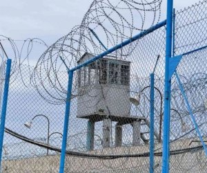 В Баку матери задержанных россиян навестили сыновей
