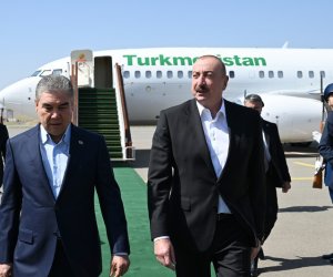 Turkmen leader Berdymukhamedov arrives in Azerbaijan’s Fuzuli, welcomed by President Aliyev