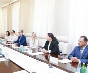 В Минздраве Азербайджана прошла встреча с представителями Pfizer