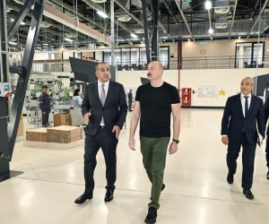 Əliyev Ağdam Sənaye Parkında açılışda iştirak edib