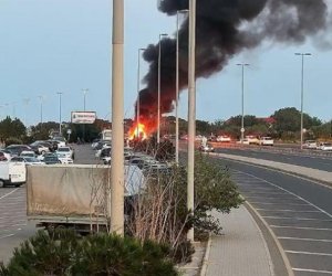 Пожар на Зугульбинском шоссе: сгоревшая машина вызвала затор