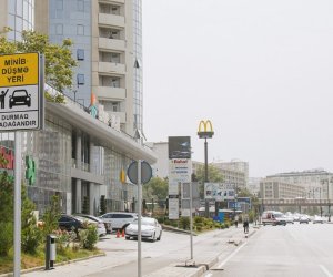 
AYNA: В Баку созданы еще 3 пункта посадки и высадки пассажиров