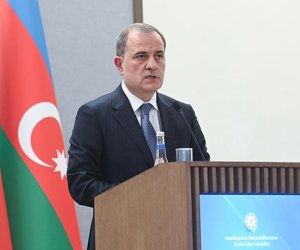 Xarici işlər naziri Ceyhun Bayramov Gürcüstana səfər edib