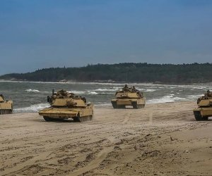 
США поставили Тайваню вторую партию танков Abrams