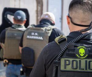 
Во Флориде мигранты устроили голодовку
