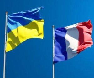 

Киев и Париждоговорились о следующих шагах для запуска совместных оборонных проектов
