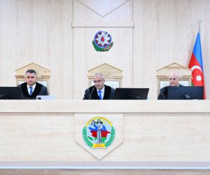 Ermənistan ordusunun hücumları nəticəsində zərər çəkmiş şəxslər məhkəmədə ifadə veriblər