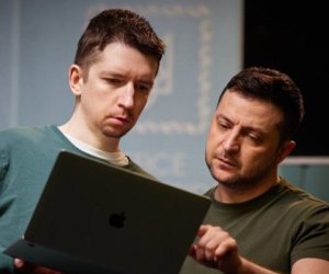 Советник Зеленского опроверг заморозку войны в Украине