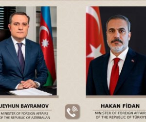 Ceyhun Bayramovla Hakan Fidan arasında telefon danışığı olub