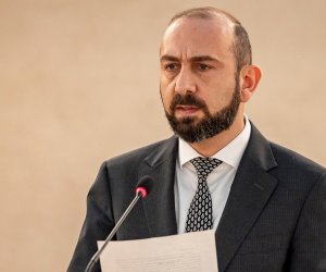 Мирзоян озвучил сроки публикации соглашения между Баку и Ереваном