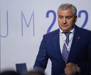 Суд признал задержание Карапетяна незаконным
