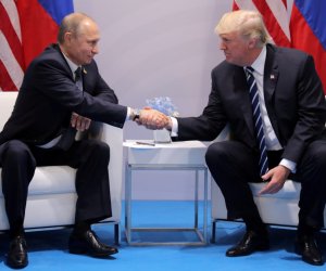 Tramp avqustun 15-i Putinlə görüşəcəyini təsdiqləyib