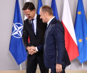 Rutte və Tusk Trampla Ukrayna üzrə danışıqlara qatılacaq