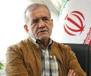 Pezeşkian Netanyahunun iranlıları etiraza çağırmasını pisləyib