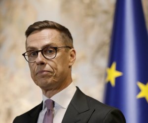 Politico: Стубб может приехать с Зеленским на встречу с Трампом