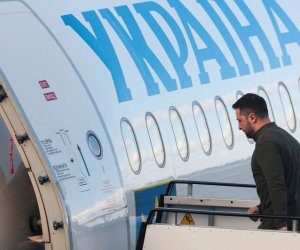 Зеленский вылетел в США на встречу с Трампом