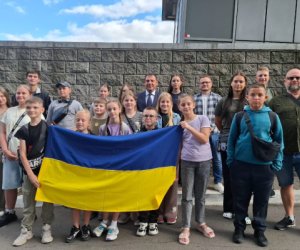 Еще 30 украинских детей отправились на реабилитацию в Баку