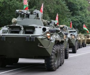 Украина советует Беларуси не приближаться к границам
