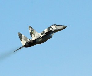 Ukraynada qırıcı təyyarə qəzaya uğrayıb, pilot ölüb
