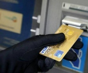 Bakıda bank kartlarından oğurluq edən şəxslər saxlanılıb