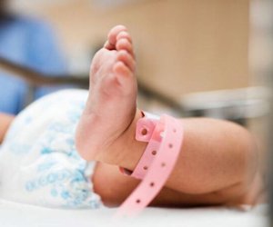 Təcili tibbi yardım avtomobilində bir gündə 3 körpə doğulub