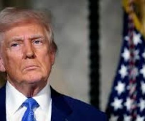 Трамп пригрозил губернатору Иллинойса